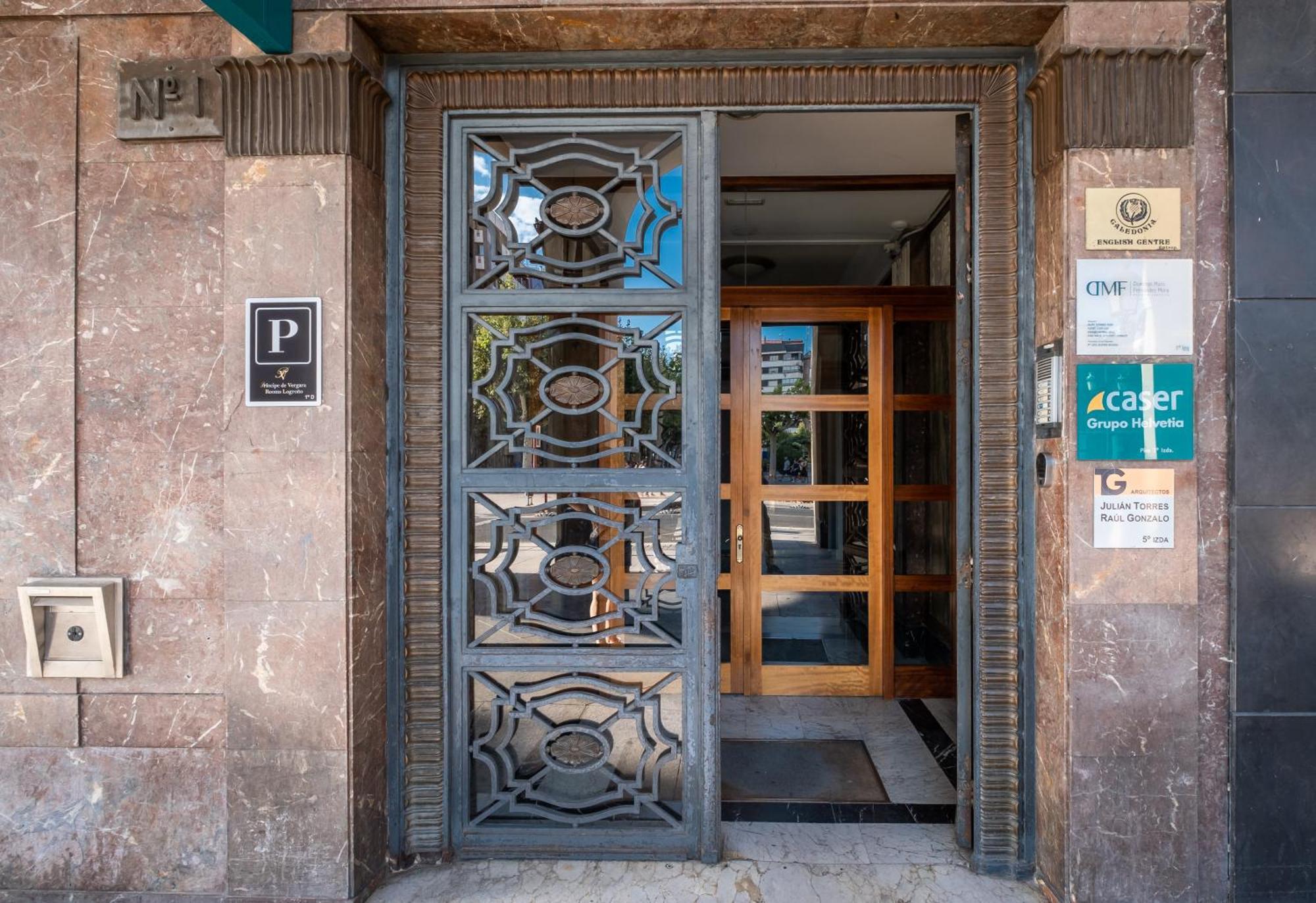 Principe De Vergara Rooms Lujo En El Centro De Logrono Logroño Exterior foto