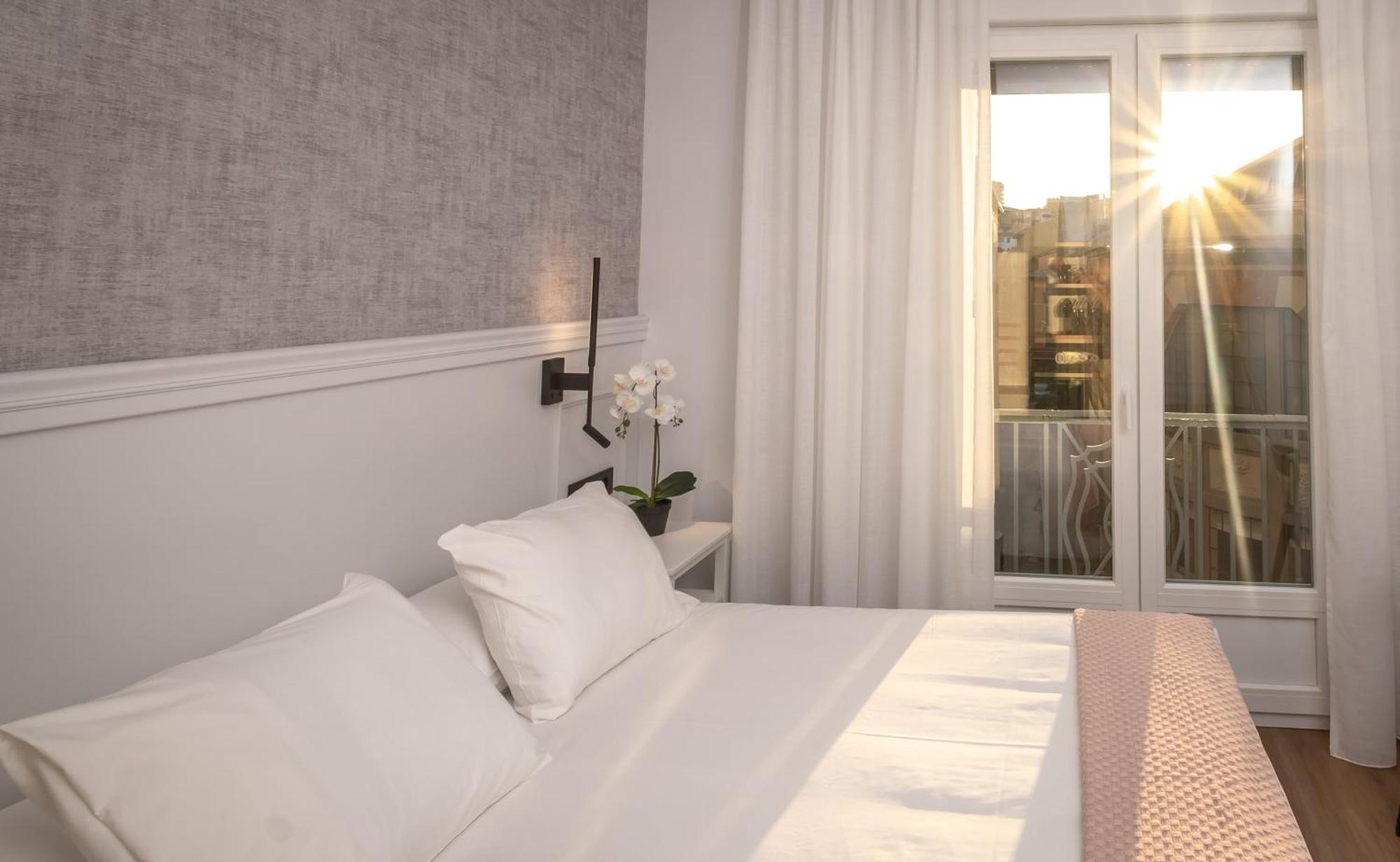 Principe De Vergara Rooms Lujo En El Centro De Logrono Logroño Exterior foto